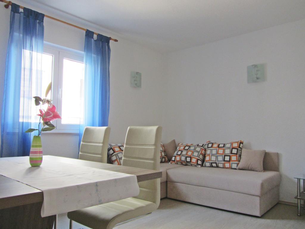 Apartmani Bozic Stobreč Exterior foto